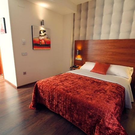 Hotel Boutique Villa Erina By Bossh Hotels - Adults Recommended 马尼尔瓦 外观 照片